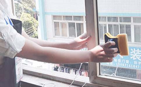 家政服務(wù)的合同15篇