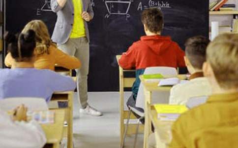 ��r�������ĸ﷽���ĵ��w��