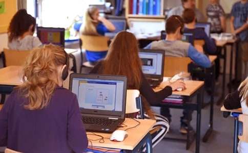 ��W(xu��)��(g��)�˺�(ji��n)�v