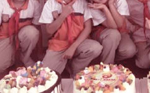 ��һף���Z��(ji��n)��ů�Ķ̾�