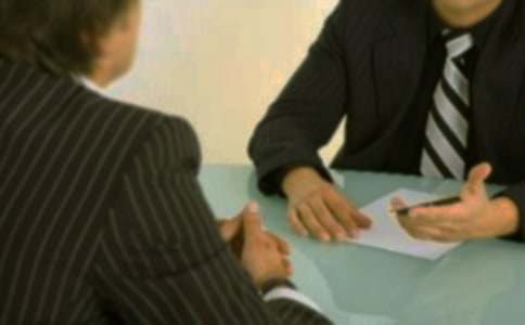 大學(xué)生的求職面試禮儀