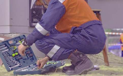 房屋維修服務(wù)合同