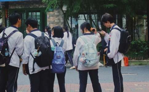 中學生畢業(yè)祝福語