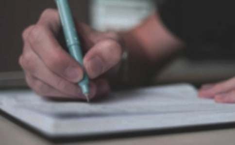 【實(shí)用】小雞寫作文錦集六篇