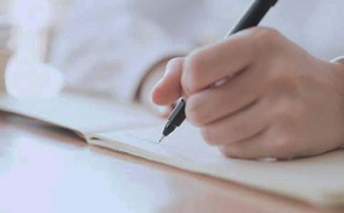 【精華】小雞寫作文匯總十篇