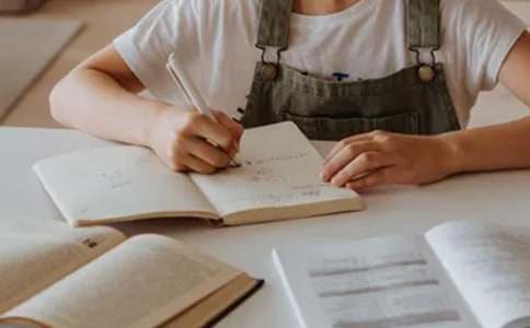 描寫動物作文【實用15篇】